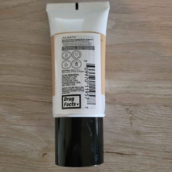 Almay Skin Perfecting Healthy Biome Makeup - Picture 3 of 3